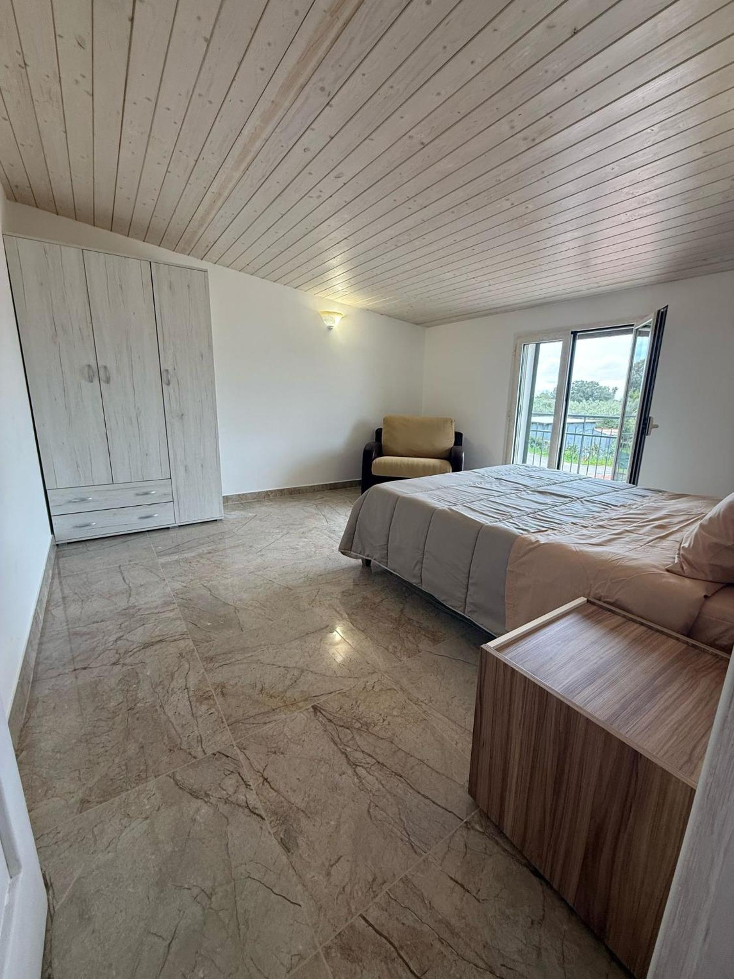 Vila La Perla Di Dea Lido Di Fondi Exteriér fotografie